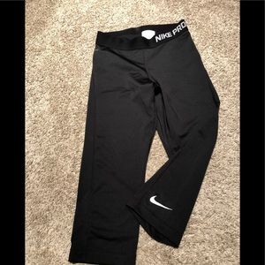 Nike pro fit crop leggings